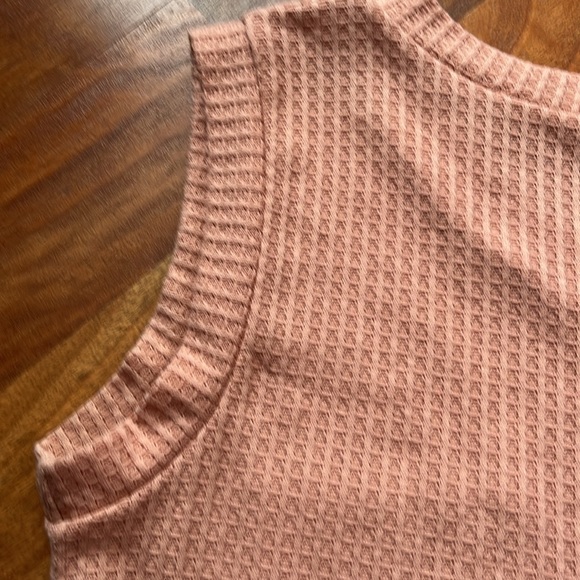 BNWOT Oversized Bombom waffle knit blush pink sleeveless V-neck - Picture 11 of 11